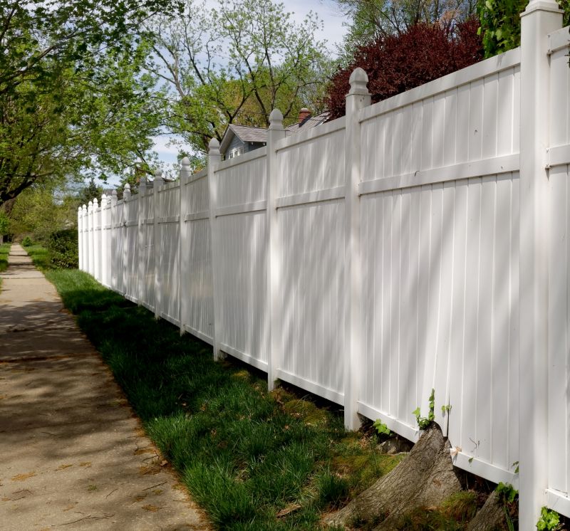 Vinyl Fence Replacement